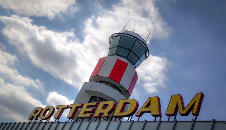 Sterke stijging van aantal passagiers in 2023 op Nederlandse luchthavens