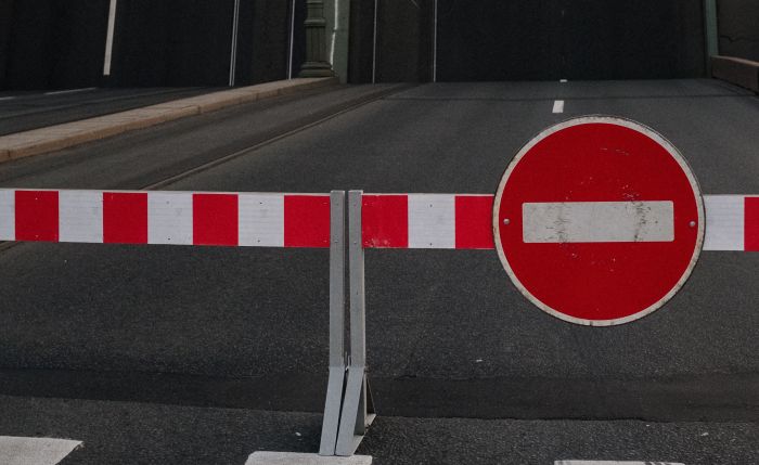 Man heeft dezelfde naam als crimineel en krijgt vliegverbod van 10 jaar