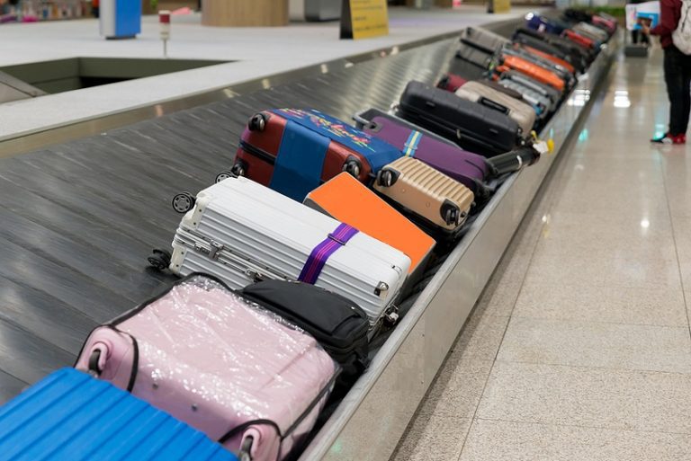Grote verschillen in handbagageregels en prijzen bij luchtvaartmaatschappijen